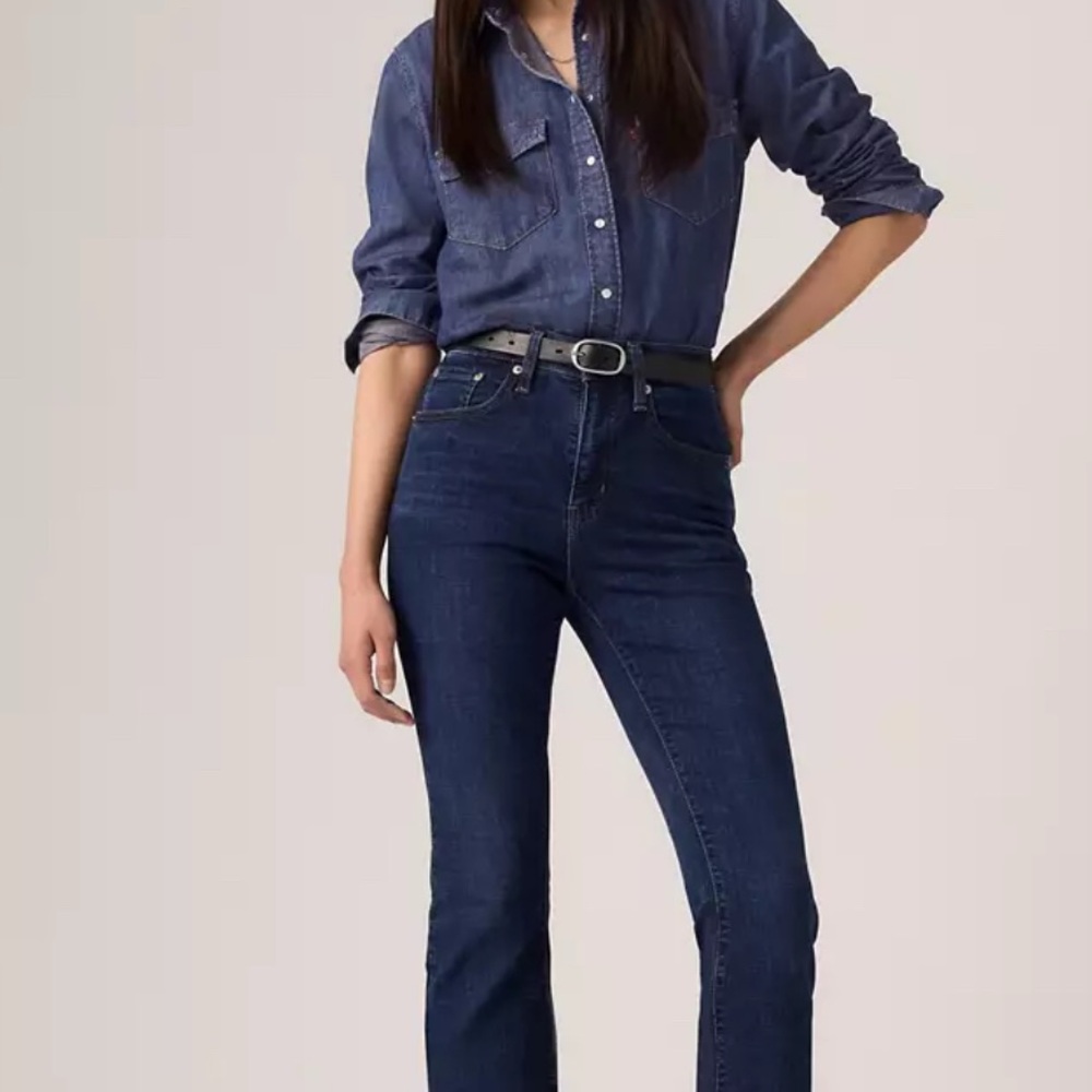 Levi's Blue High Rise Bootcut Jeans New without Tags 28x32